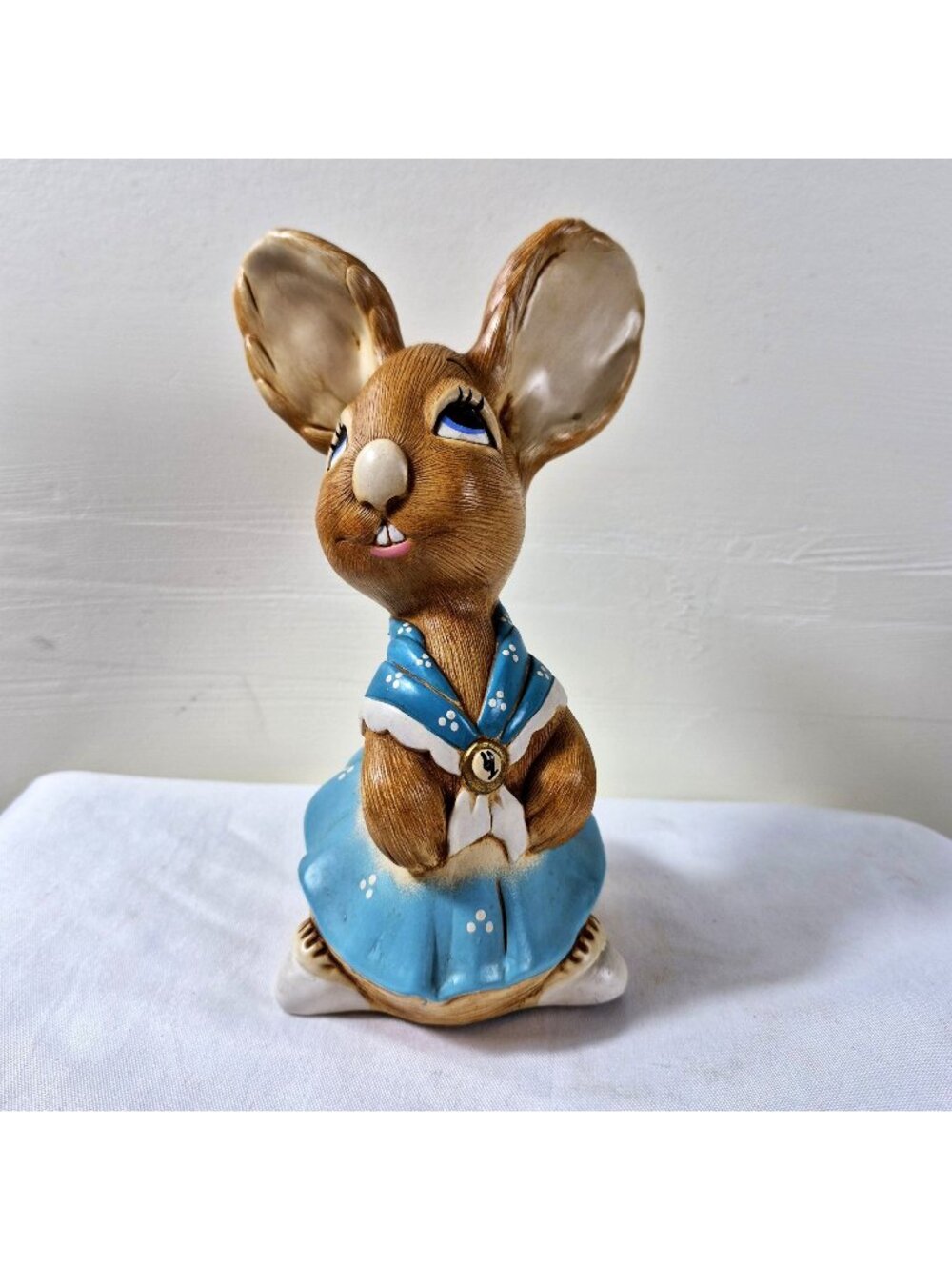 Vintage Pendelfin Mother Rabbit 7" Figurine Blue Dress Hand Painted England